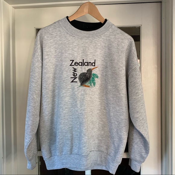 Vintage New Zealand Tourist Crewneck Sweatshirt - Picture 1 of 4